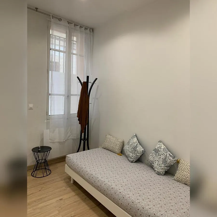 Bel Appartement Avignon Centre צרפת