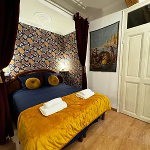 studio-place-saint-didier.fr-provencehotel.com/