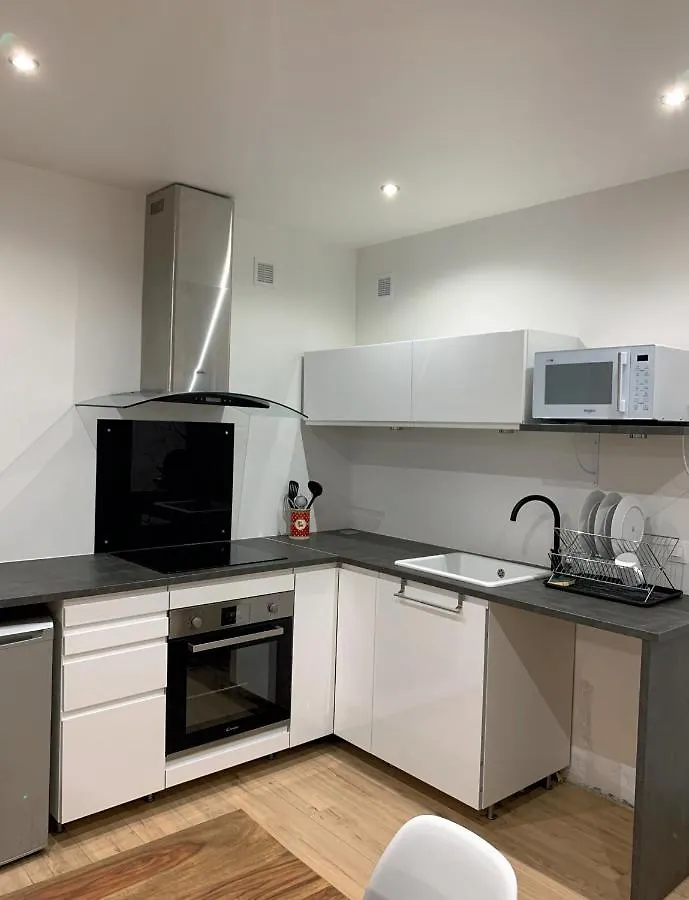 Bel appartement AVIGNON CENTRE - PARKING LIBRE